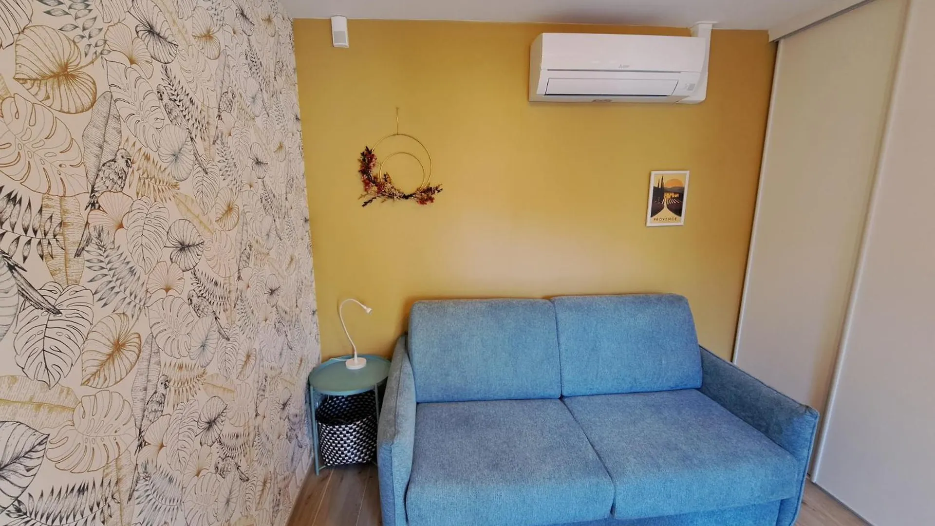 Appartement Chez J-Jm à Marseille Séjour chez l'habitant